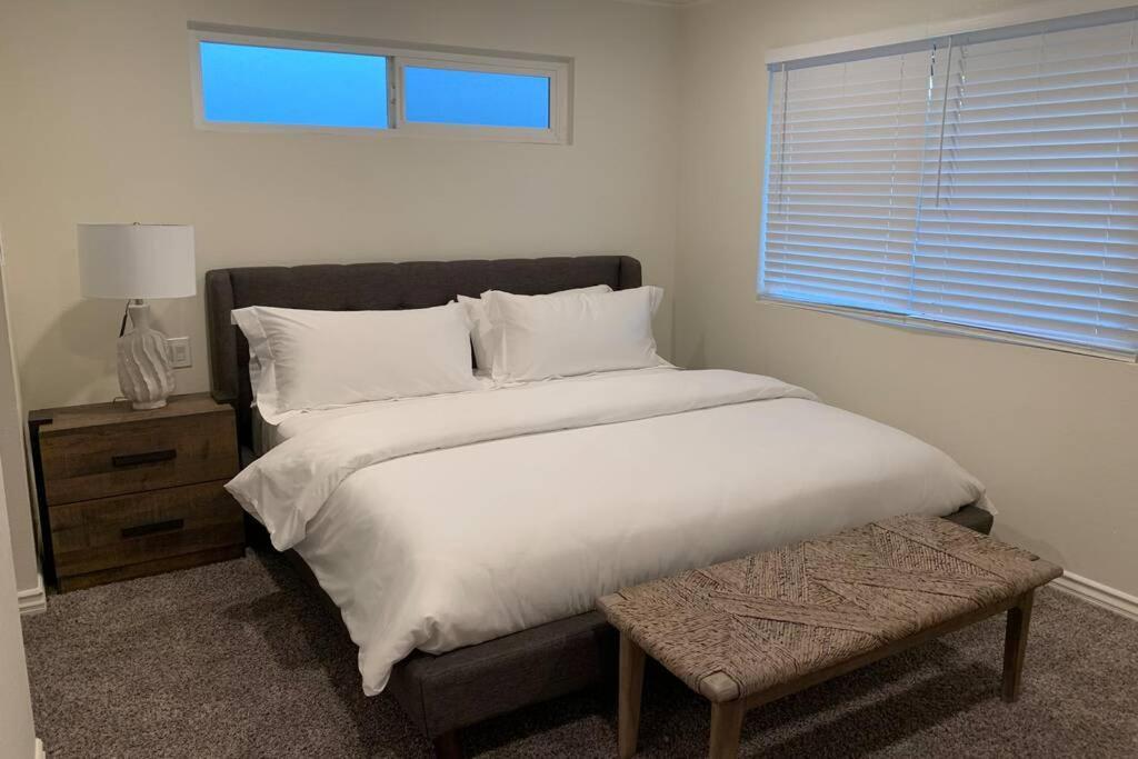 City Center Villa - Pool, Patio & Close To Beach! Huntington Beach Exterior photo